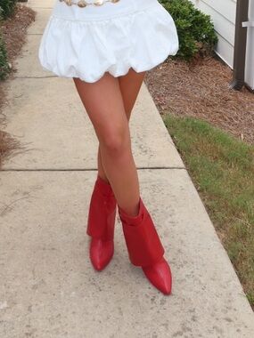 PrettyLittleThing Shark Boots Red